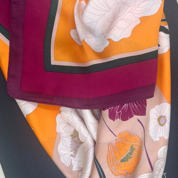 ✨Luxury Women Silky Satin Scarf Bandana Yellow Purple Color Block Floral Soft✨ - Picture 3 of 5